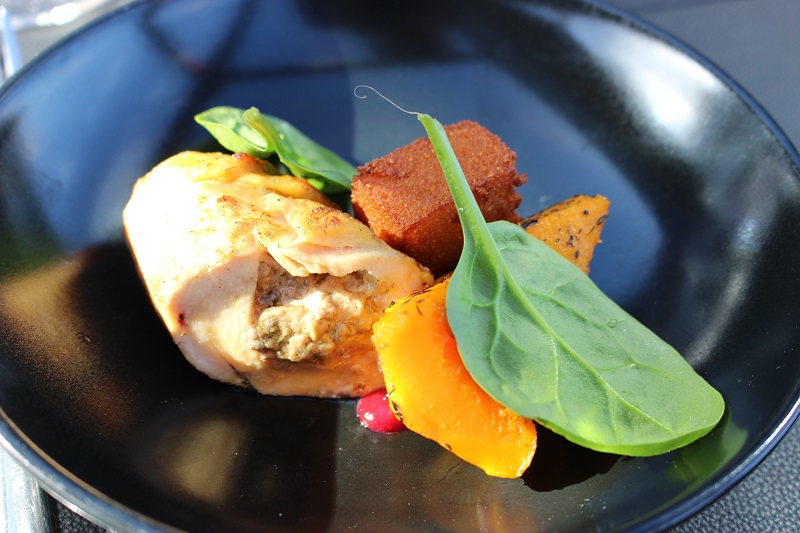 _4. Volaille farcie au foie gras